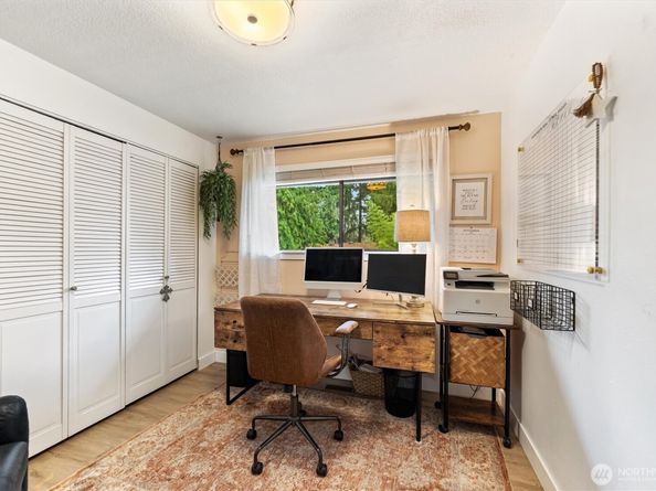 14408 141st Place SE, Renton WA 98059