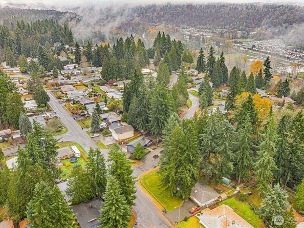 14408 141st Place SE, Renton WA 98059