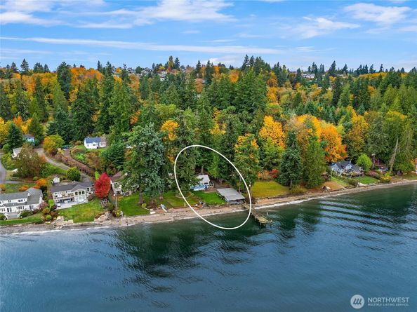 1710 Jacobsen Boulevard NE, Bremerton WA 98310