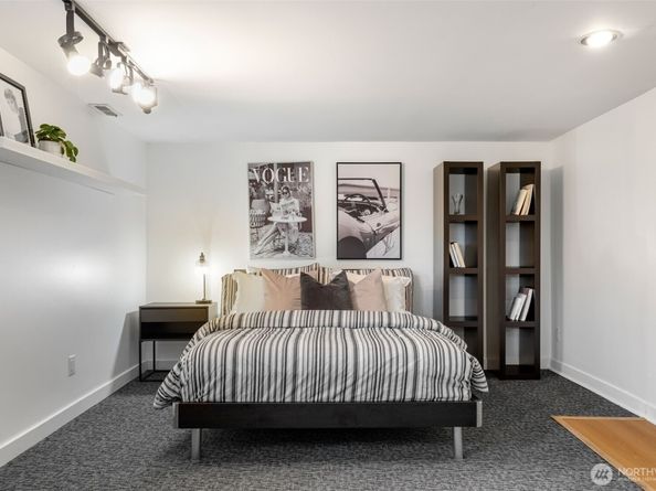 903 Lakeside Avenue S, Seattle WA 98144