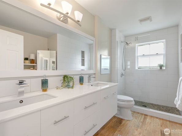 903 Lakeside Avenue S, Seattle WA 98144