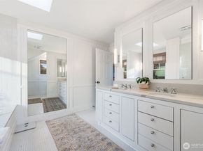 903 Lakeside Avenue S, Seattle WA 98144