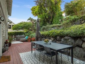 903 Lakeside Avenue S, Seattle WA 98144