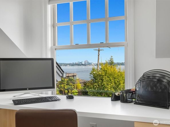 903 Lakeside Avenue S, Seattle WA 98144