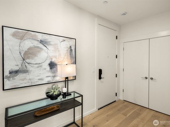 999 110th Avenue NE 500, Bellevue WA 98004