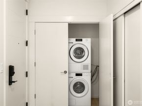 999 110th Avenue NE 500, Bellevue WA 98004