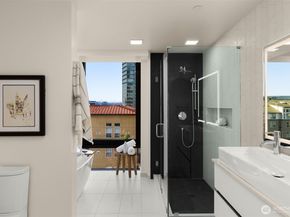 999 110th Avenue NE 500, Bellevue WA 98004