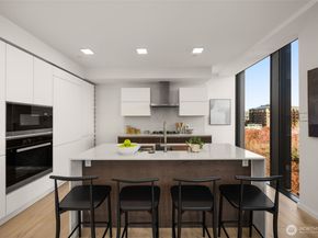 999 110th Avenue NE 500, Bellevue WA 98004