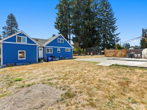 2323 Lexington #A & #C Avenue, Everett WA 98203