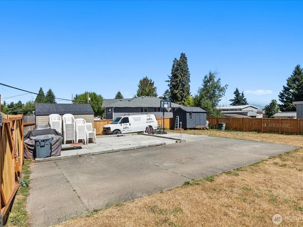 2323 Lexington #A & #C Avenue, Everett WA 98203
