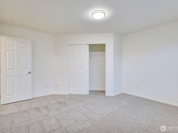 313 Glennwood Court SE, Renton WA 98056