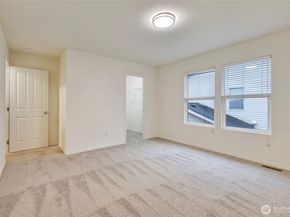 313 Glennwood Court SE, Renton WA 98056