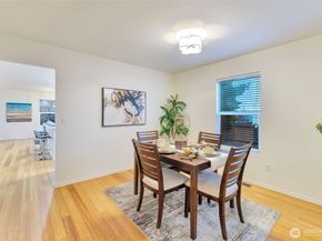 313 Glennwood Court SE, Renton WA 98056