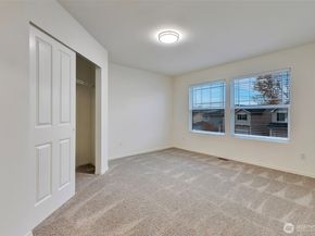 313 Glennwood Court SE, Renton WA 98056