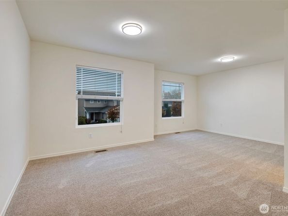 313 Glennwood Court SE, Renton WA 98056