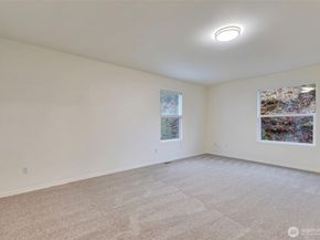 313 Glennwood Court SE, Renton WA 98056