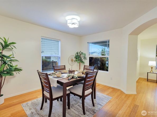 313 Glennwood Court SE, Renton WA 98056