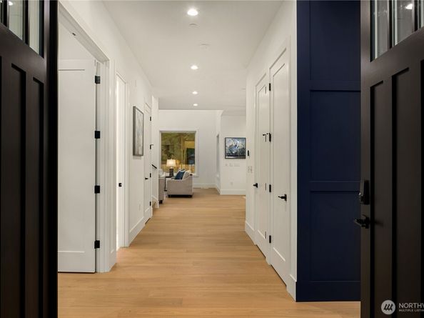 13698 NE 83rd Street, Redmond WA 98052