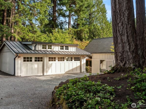 21819 SE 13th Place, Sammamish WA 98075