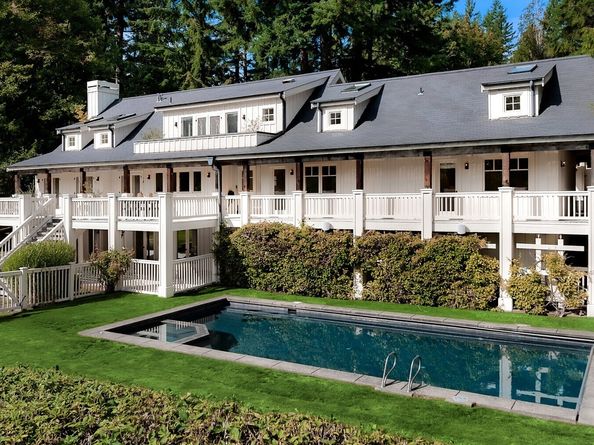 21819 SE 13th Place, Sammamish WA 98075