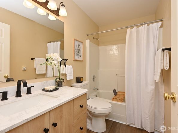 2001 120th Place SE 7101, Everett WA 98208