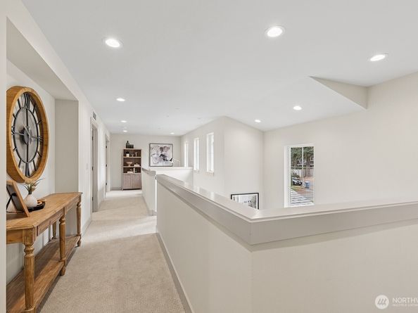 8427 200th Street SW, Edmonds WA 98026