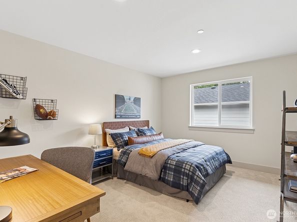 8427 200th Street SW, Edmonds WA 98026