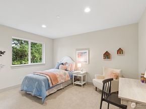 8427 200th Street SW, Edmonds WA 98026