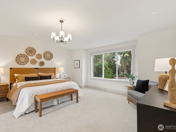 8427 200th Street SW, Edmonds WA 98026