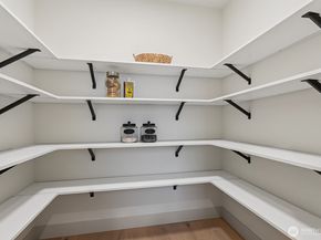 8427 200th Street SW, Edmonds WA 98026