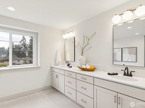 8427 200th Street SW, Edmonds WA 98026