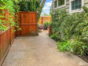 417 Avenue F C, Snohomish WA 98290