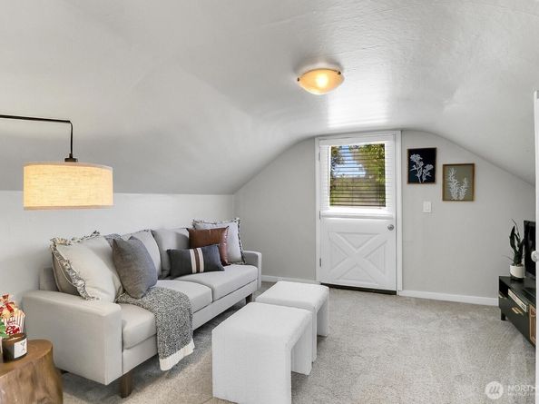 417 Avenue F C, Snohomish WA 98290