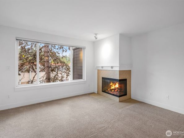 300 N 130th Street 7203, Seattle WA 98133