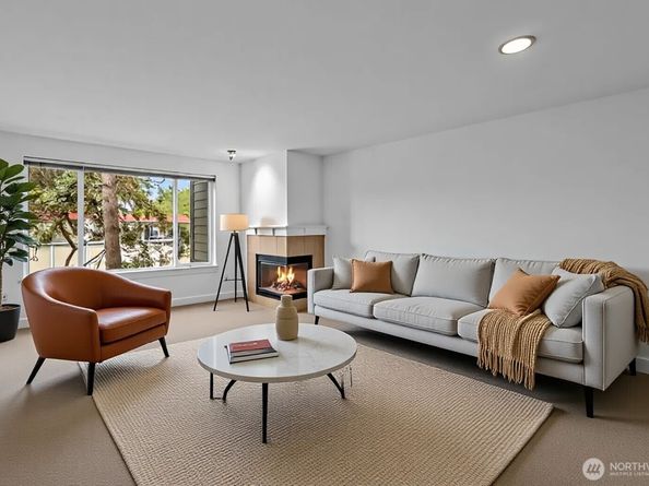 300 N 130th Street 7203, Seattle WA 98133