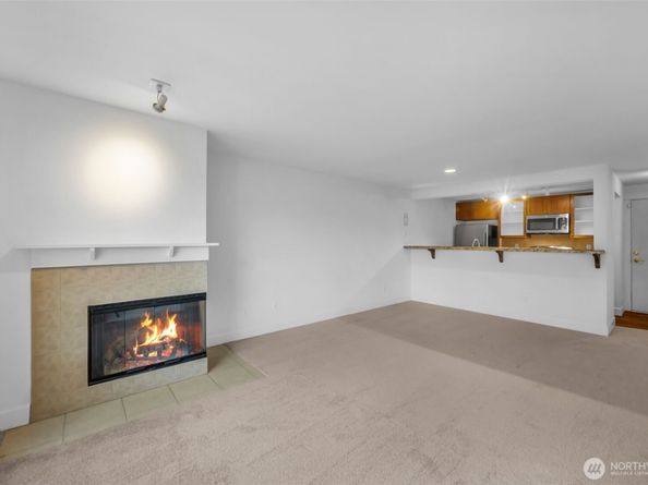 300 N 130th Street 7203, Seattle WA 98133