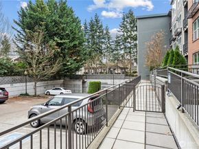 16275 NE 85th Street 107, Redmond WA 98052