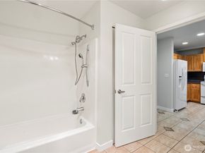 16275 NE 85th Street 107, Redmond WA 98052