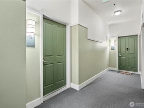 16275 NE 85th Street 107, Redmond WA 98052