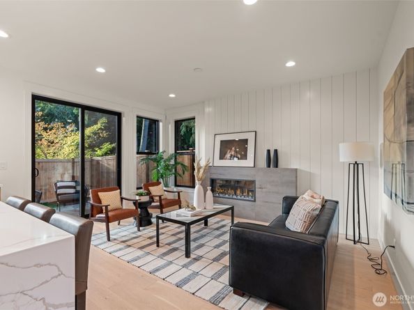 8011 131st Place NE, Kirkland WA 98033