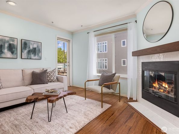 520 2nd Avenue W 406, Seattle WA 98119