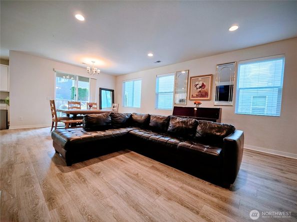 28910 121st Way SE, Auburn WA 98092