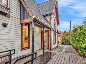 828 23rd Avenue, Seattle WA 98122