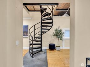 828 23rd Avenue, Seattle WA 98122