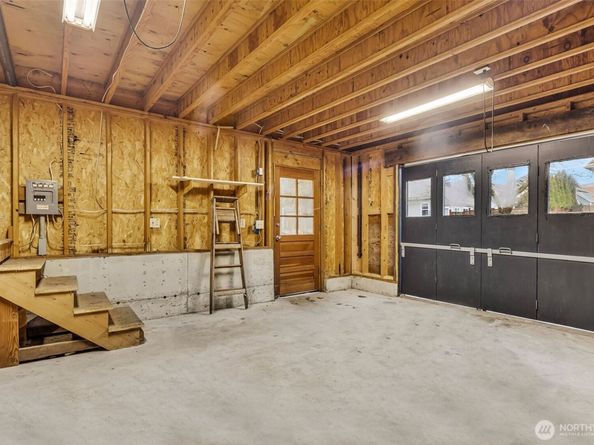 828 23rd Avenue, Seattle WA 98122