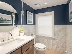 10811 (HS 109) 120TH Lane NE A, Kirkland WA 98033