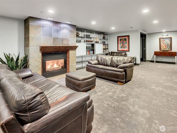 323 Queen Anne Avenue N 408, Seattle WA 98109