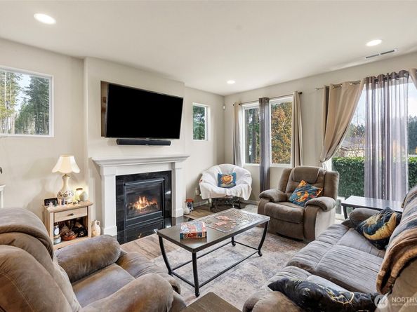 1949 Malbec Street NW, Poulsbo WA 98370