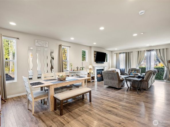 1949 Malbec Street NW, Poulsbo WA 98370