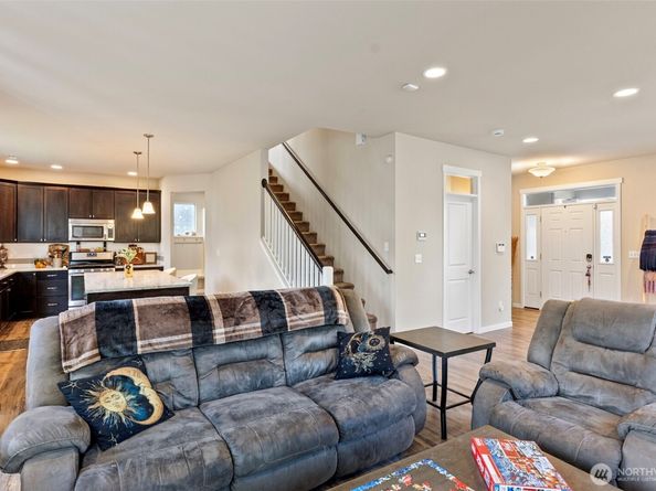 1949 Malbec Street NW, Poulsbo WA 98370